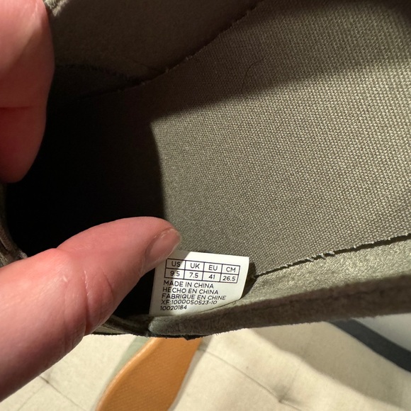 TOMS Women's Olive Green Slip-On Shoes - Picture 4 of 4